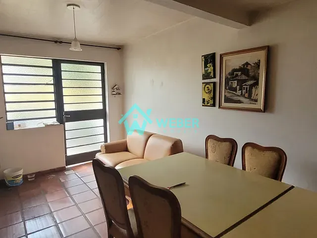 Casa com 269m² 2 quartos e 2 banheiros, para alugar, no bairro Centro em Novo Hamburgo