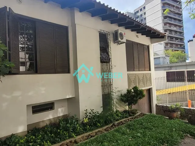 Casa com 269m² 2 quartos e 2 banheiros, para alugar, no bairro Centro em Novo Hamburgo