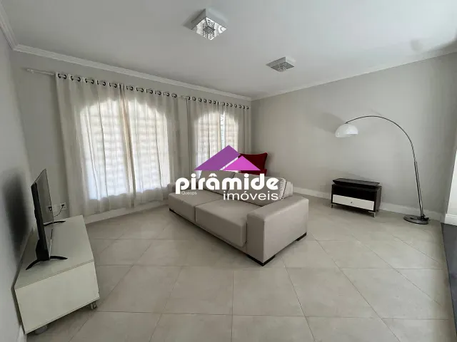 Casa com 250m² 3 quartos e 2 banheiros, para alugar, no bairro Jardim das Indústrias em São José dos Campos