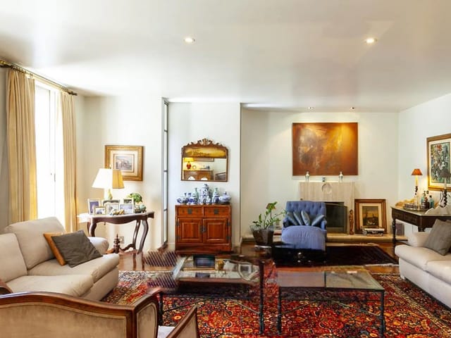 Casa com 338m² 5 quartos e 5 banheiros, à venda, no bairro Jardim Paulista em São Paulo