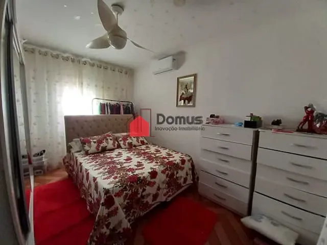 Casa à venda, no bairro Jardim Boa Vista em Pindamonhangaba