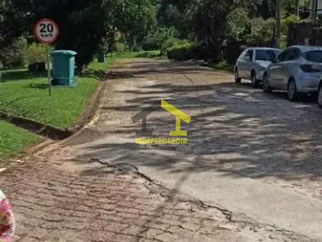 Casa com 1500m² 4 quartos e 3 banheiros, à venda, no bairro Dos Silva em Morungaba