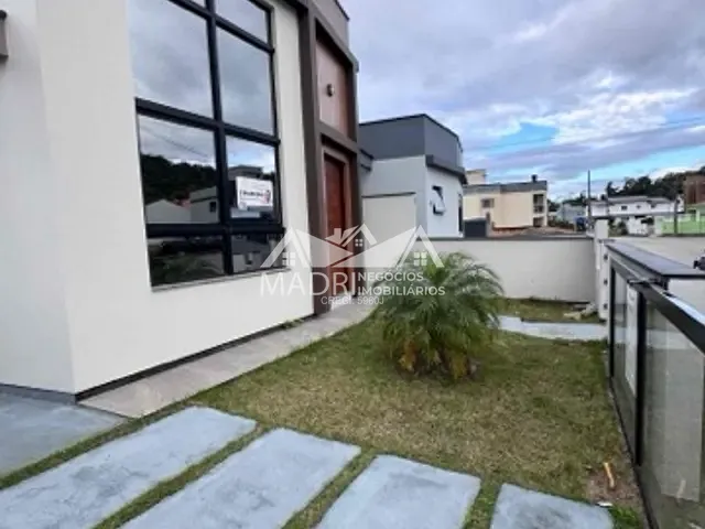 Casa 3 quartos e 1 banheiro, à venda, no bairro Bela Vista em Palhoça