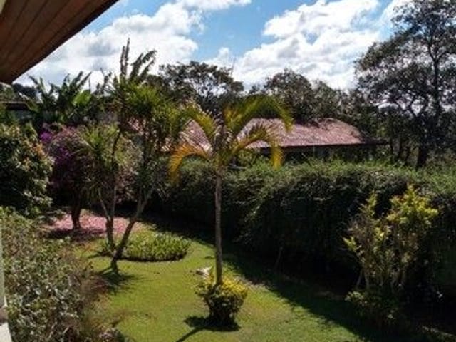 Casa com 500m² 3 quartos e 5 banheiros, à venda, no bairro Chácara Rincão em Cotia