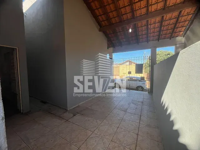 Casa com 74m² 2 quartos e 1 banheiro, para alugar, no bairro Conjunto Habitacional Isaura Pitta Garms em Bauru