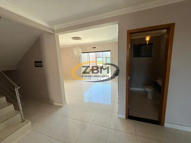 Casa com 252m² 3 quartos e 4 banheiros, à venda, no bairro Terras de Santana em Londrina