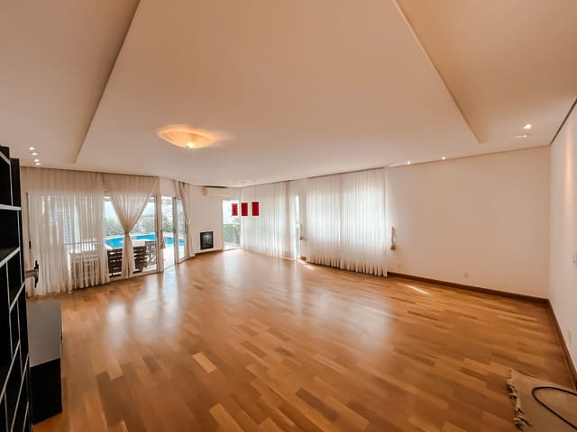 Casa com 420m² 4 quartos e 6 banheiros, para alugar, no bairro Jardim Panorama em São Paulo