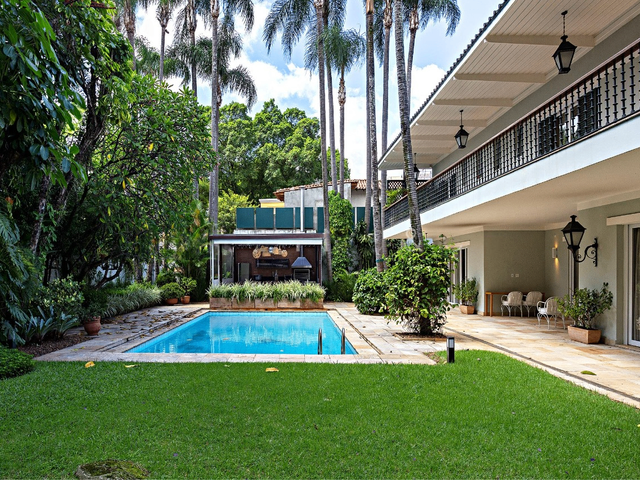 Casa com 1477m² 4 quartos e 6 banheiros, à venda, no bairro Jardim Europa em São Paulo