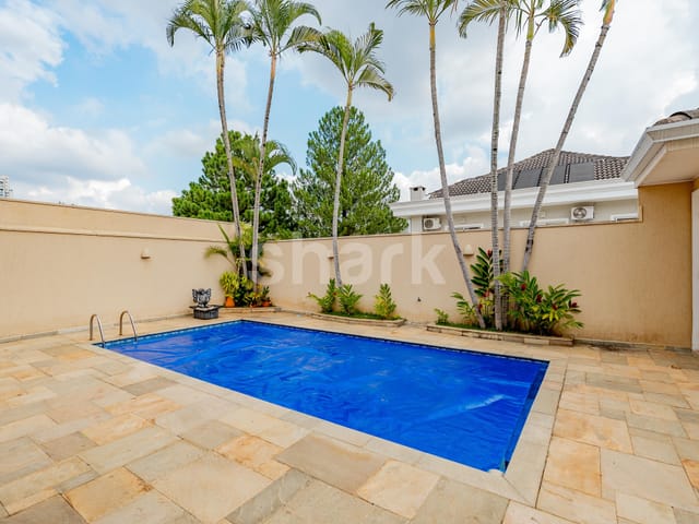 Casa com 420m² 4 quartos e 6 banheiros, à venda ou para alugar, no bairro Alphaville Conde II em Barueri