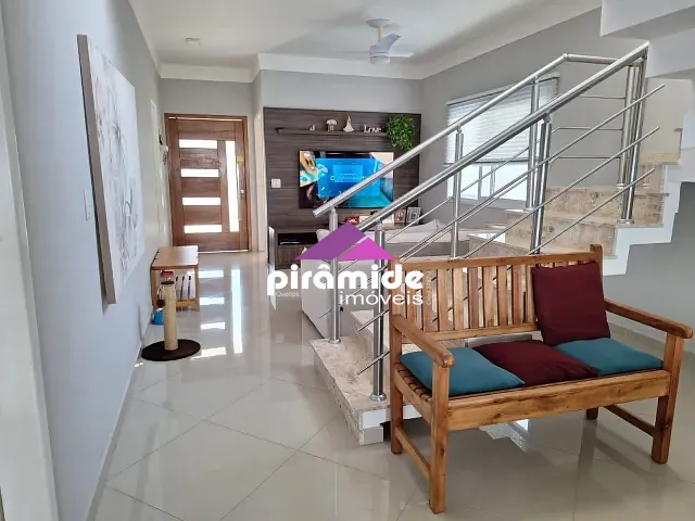 Casa 4 quartos e 4 banheiros, à venda, no bairro Urbanova em São José dos Campos