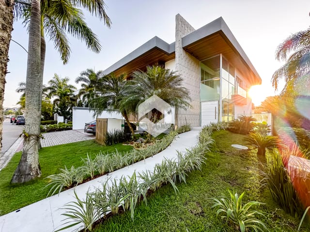 Casa 5 quartos e 10 banheiros, à venda, no bairro Barra da Tijuca em Rio de Janeiro