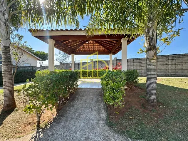 Casa com 110m² 3 quartos e 2 banheiros, à venda, no bairro Conjunto Habitacional Júlio de Mesquita Filho em Sorocaba