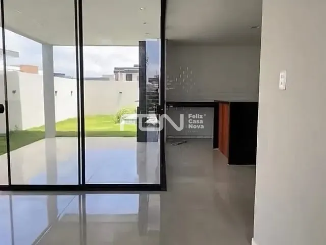 Casa com 288m² 4 quartos e 5 banheiros, à venda, no bairro Jardim Limoeiro em Camaçari