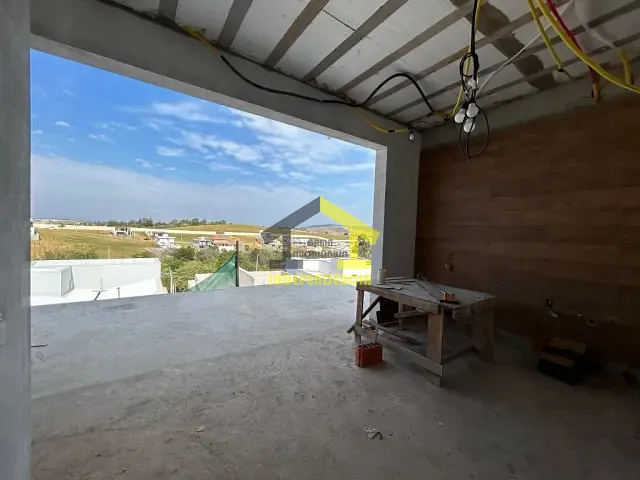 Casa com 388m² 4 quartos e 4 banheiros, à venda, no bairro Condomínio San Giovanni em Itatiba