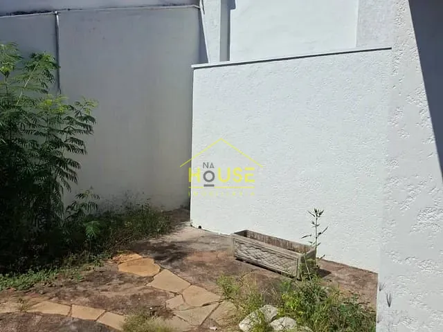 Casa com 380m² 3 quartos e 3 banheiros, para alugar, no bairro Santa Eliza em Votuporanga