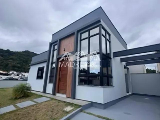 Casa 3 quartos e 1 banheiro, à venda, no bairro Bela Vista em Palhoça