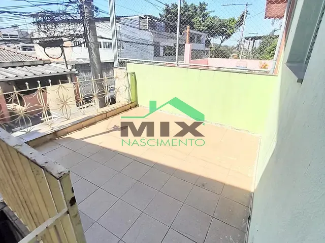 Sobrado com 125m² 2 quartos e 1 banheiro, à venda, no bairro Taboão em Diadema