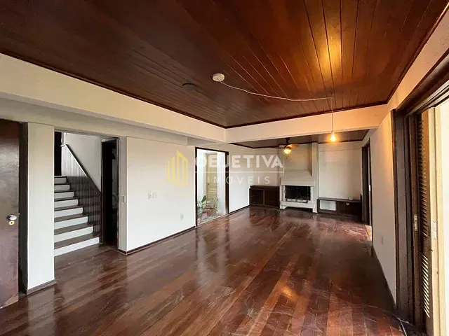 Casa 3 quartos e 4 banheiros, para alugar, no bairro Boa Vista em Novo Hamburgo