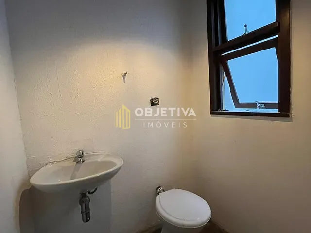 Casa 3 quartos e 4 banheiros, para alugar, no bairro Boa Vista em Novo Hamburgo