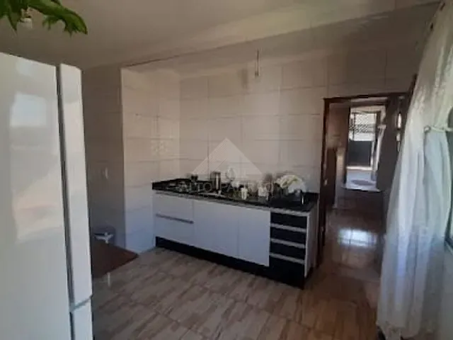 Casa com 300m² 5 quartos e 3 banheiros, à venda, no bairro Jardim Zaira em Mauá