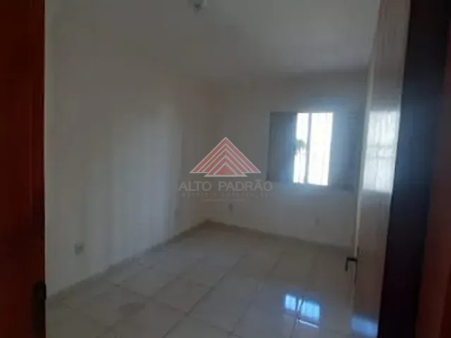 Casa com 300m² 5 quartos e 3 banheiros, à venda, no bairro Jardim Zaira em Mauá