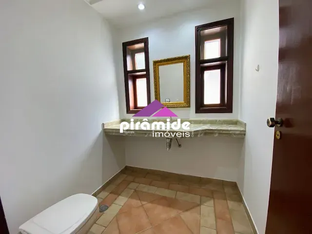 Casa 3 quartos e 3 banheiros, para alugar, no bairro Jardim das Colinas em São José dos Campos