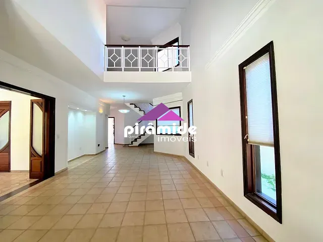 Casa 3 quartos e 3 banheiros, para alugar, no bairro Jardim das Colinas em São José dos Campos