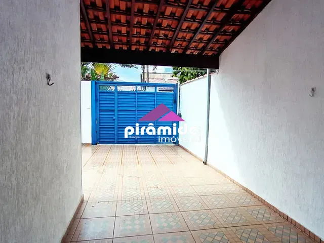 Casa 3 quartos e 2 banheiros, à venda, no bairro Jardim Estoril em São José dos Campos