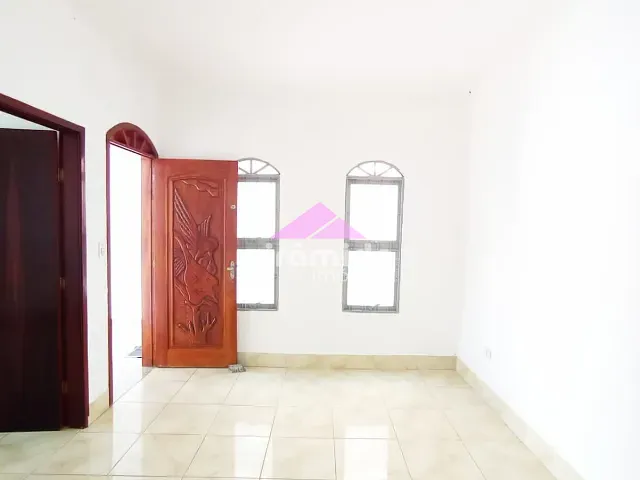Casa 3 quartos e 2 banheiros, à venda, no bairro Jardim Estoril em São José dos Campos