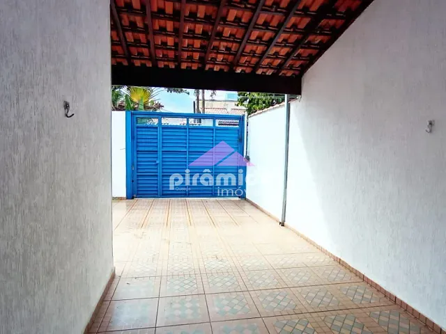 Casa 3 quartos e 2 banheiros, à venda, no bairro Jardim Estoril em São José dos Campos