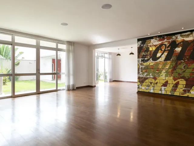 Casa com 600m² 5 quartos e 7 banheiros, à venda, no bairro Vila Nova Conceição em São Paulo