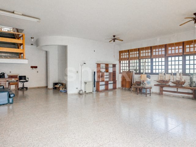 Casa com 480m² 4 quartos e 6 banheiros, à venda, no bairro Alphaville em Santana de Parnaíba