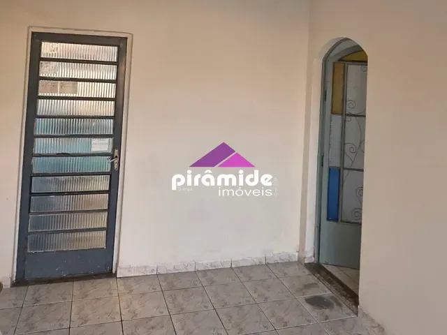 Casa 2 quartos e 1 banheiro, à venda, no bairro Vila Ester em São José dos Campos
