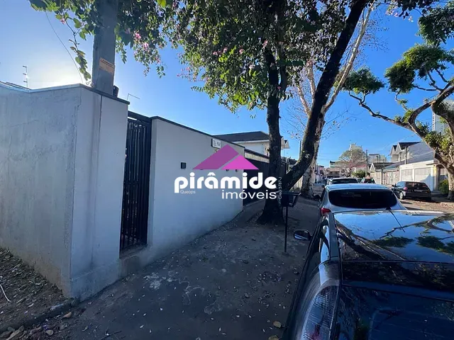Casa 4 quartos e 4 banheiros, à venda, no bairro Jardim Alvorada em São José dos Campos