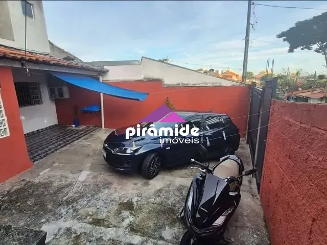 Casa 3 quartos e 2 banheiros, à venda, no bairro Residencial São Francisco em São José dos Campos