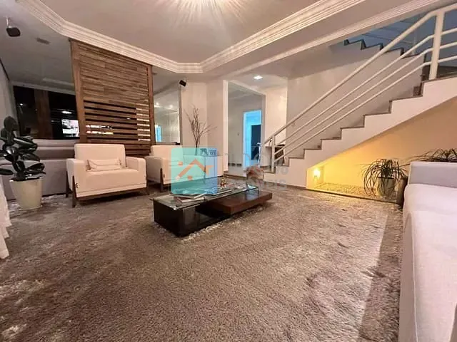 Casa com 360m² 4 quartos e 5 banheiros, à venda, no bairro Jardim das Colinas em São José dos Campos
