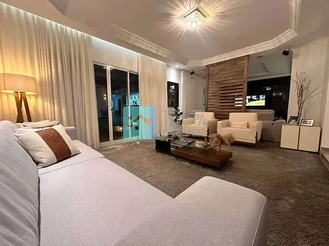 Casa com 360m² 4 quartos e 5 banheiros, à venda, no bairro Jardim das Colinas em São José dos Campos