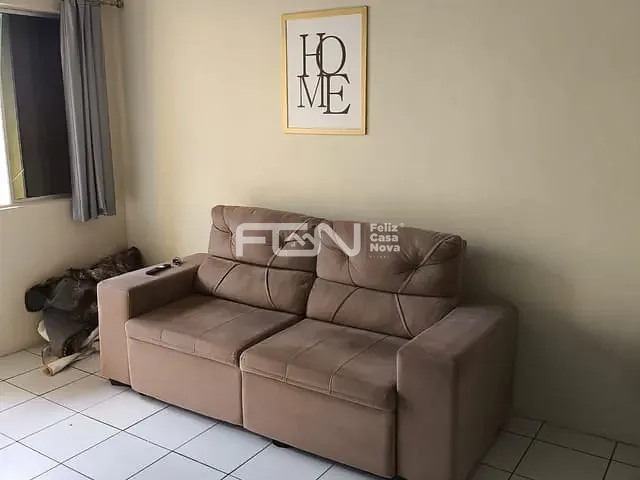 Casa 2 quartos e 2 banheiros, para alugar, no bairro Parque Real Serra Verde em Camaçari