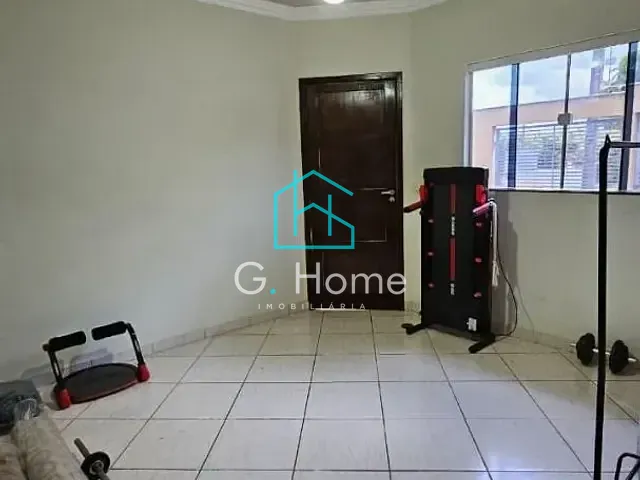 Casa com 222m² 3 quartos e 2 banheiros, à venda, no bairro Alpes em Londrina