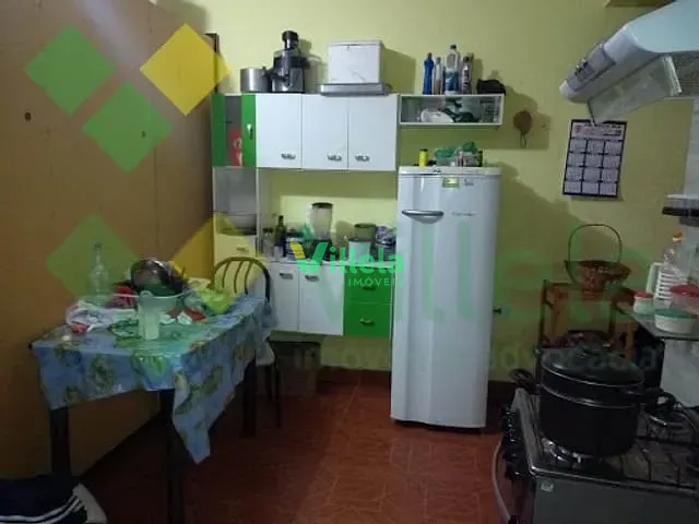 Casa 2 quartos e 1 banheiro, à venda, no bairro Perobal em Itaquaquecetuba