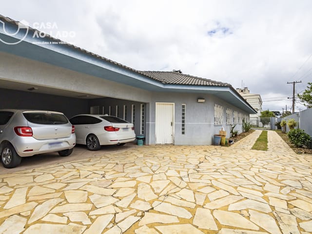 Casa 4 quartos e 4 banheiros, à venda, no bairro Novo Mundo em Curitiba