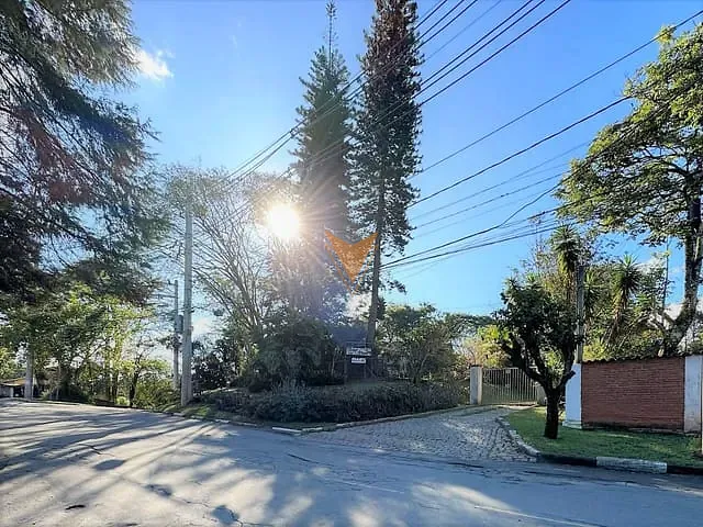 Casa 3 quartos e 2 banheiros, à venda, no bairro Chácara dos Junqueiras em Carapicuíba