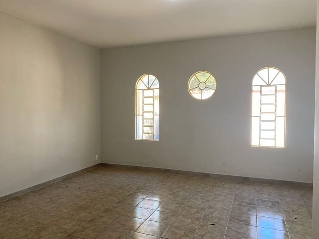 Foto do Casa - Casa com 3 dormitórios para alugar, 172 m² por R$ 3.500,00/mês - Jardim Satélite - São José dos Campos/SP | RUSSI IMÓVEIS