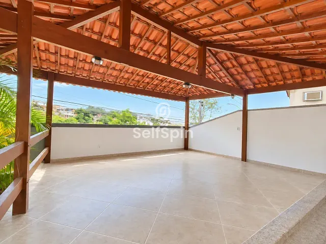 Casa 3 quartos e 2 banheiros, para alugar, no bairro Fonseca em Niterói