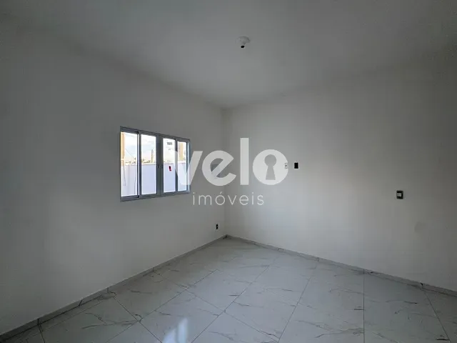 Casa 2 quartos e 2 banheiros, à venda, no bairro Jardim Continental em Taubaté