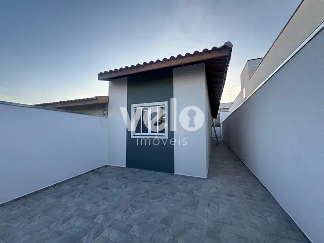 Casa 2 quartos e 2 banheiros, à venda, no bairro Jardim Continental em Taubaté