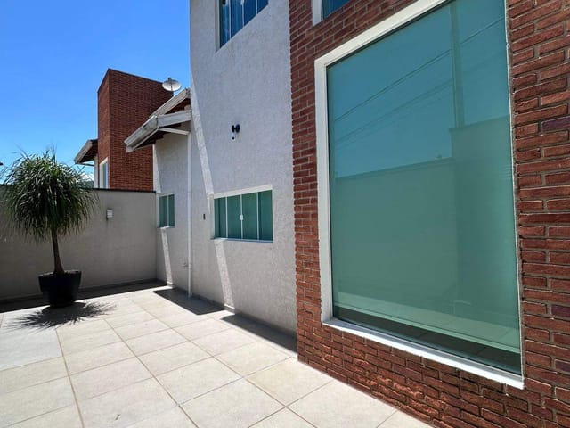 Casa com 150m² 3 quartos e 3 banheiros, à venda, no bairro Cachoeira em Extrema