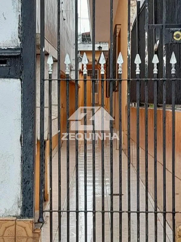 Casa, 5 quartos, 214 m² - Foto 3