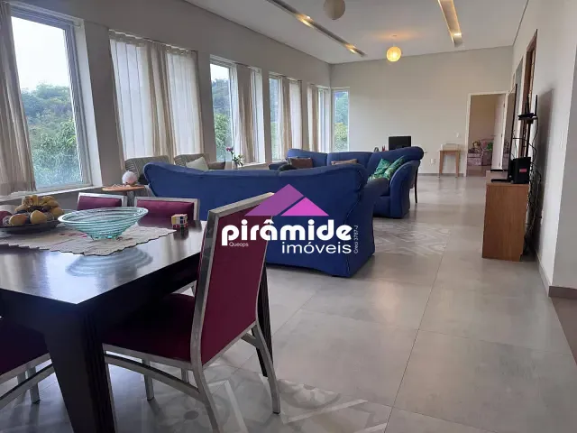 Casa com 508m² 5 quartos e 4 banheiros, à venda, no bairro Condomínio Residencial Mirante do Vale em Jacareí