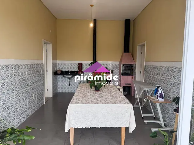 Casa com 508m² 5 quartos e 4 banheiros, à venda, no bairro Condomínio Residencial Mirante do Vale em Jacareí